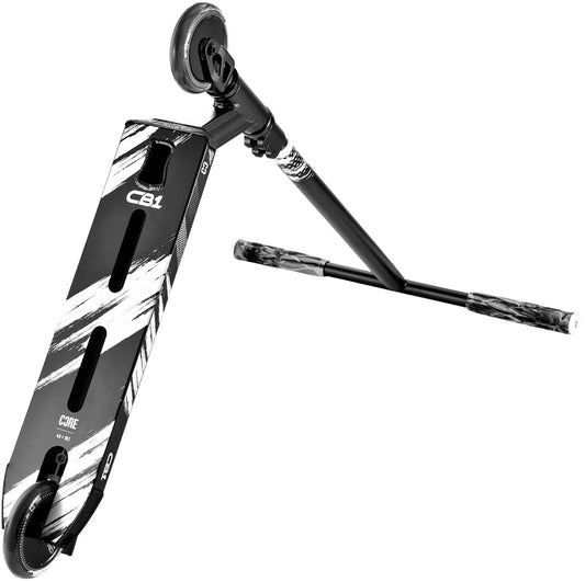 Core CB1 Stuntstep Zwart 75.5cm