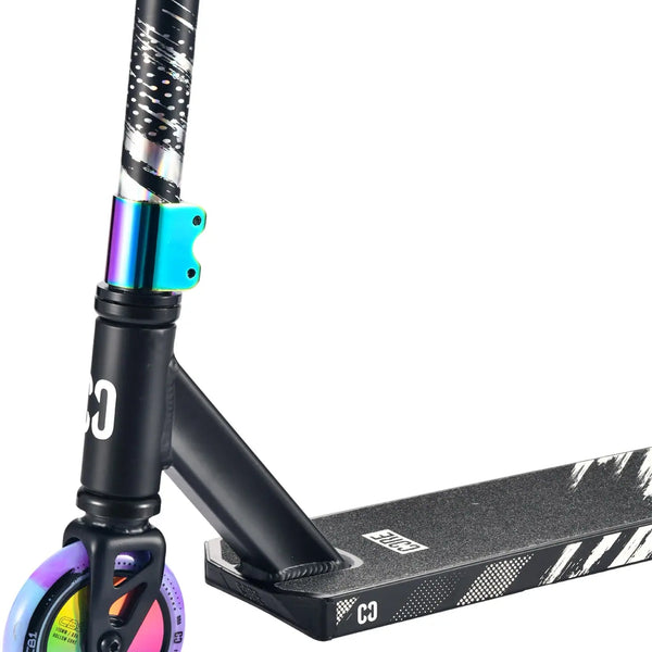Core CB1 Stuntstep Zwart Neochrome 75.5cm