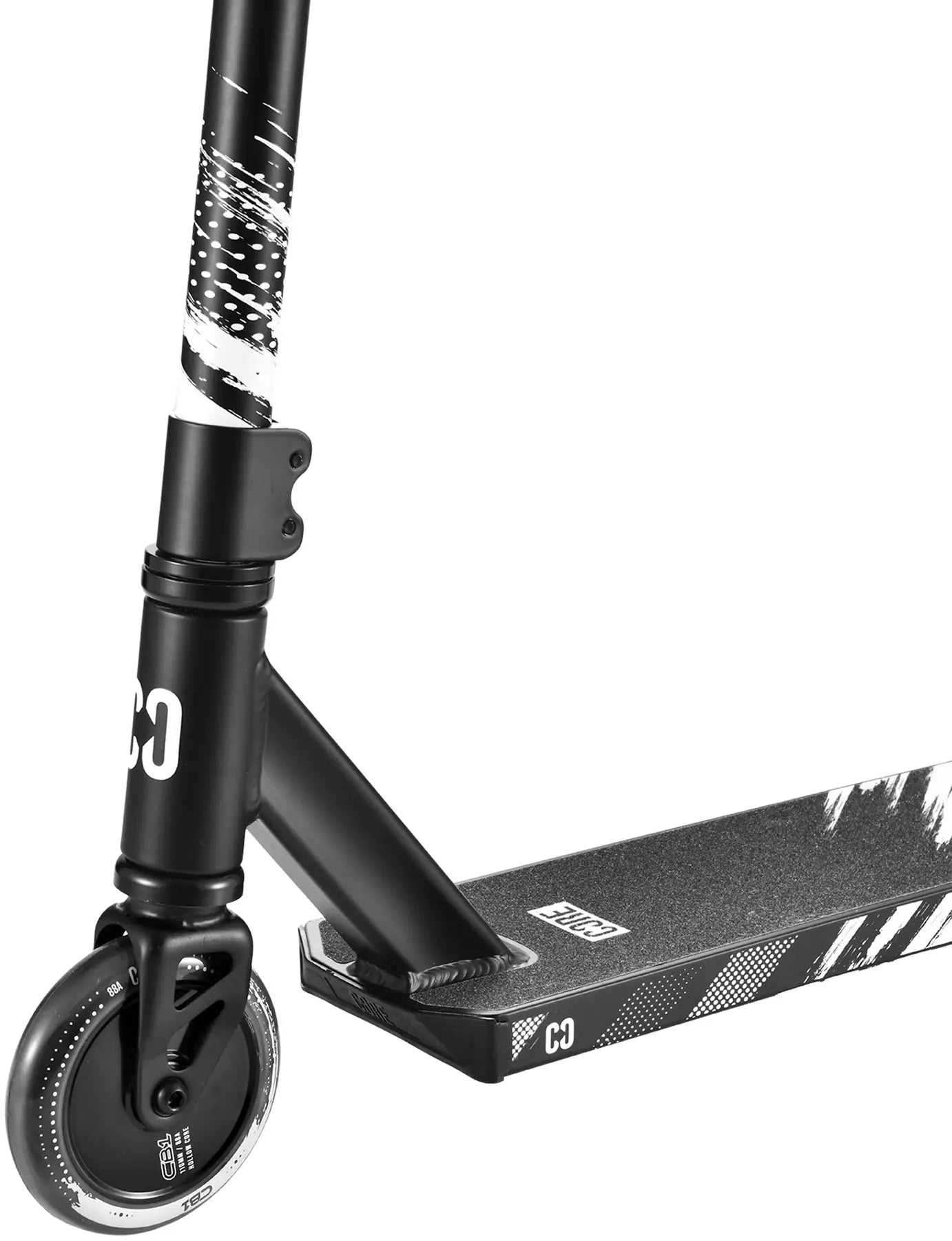 Core CB1 Stuntstep Zwart 75.5cm