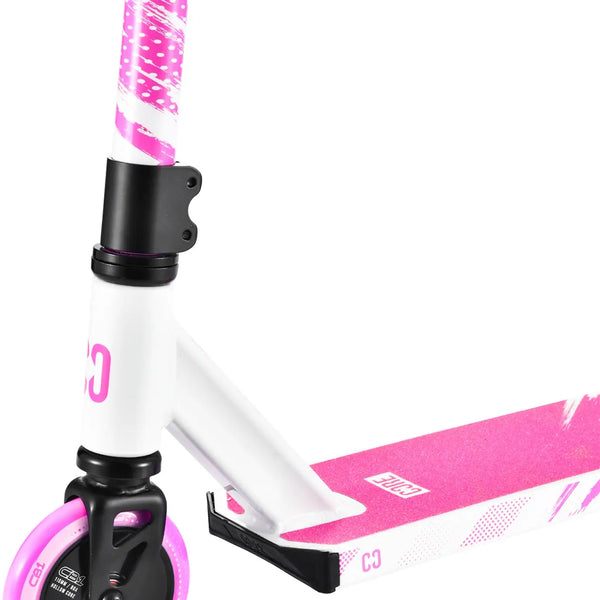 Core CB1 Stuntstep Roze Wit 75.5cm