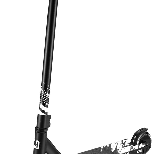 Core CB1 Stuntstep Zwart 75.5cm