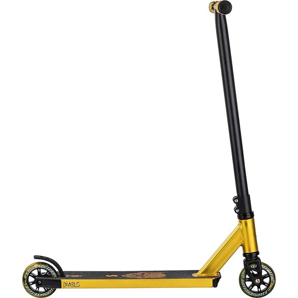 Story / NKD Diablo 2025 V2 Stuntstep Goud Zwart 78.5cm